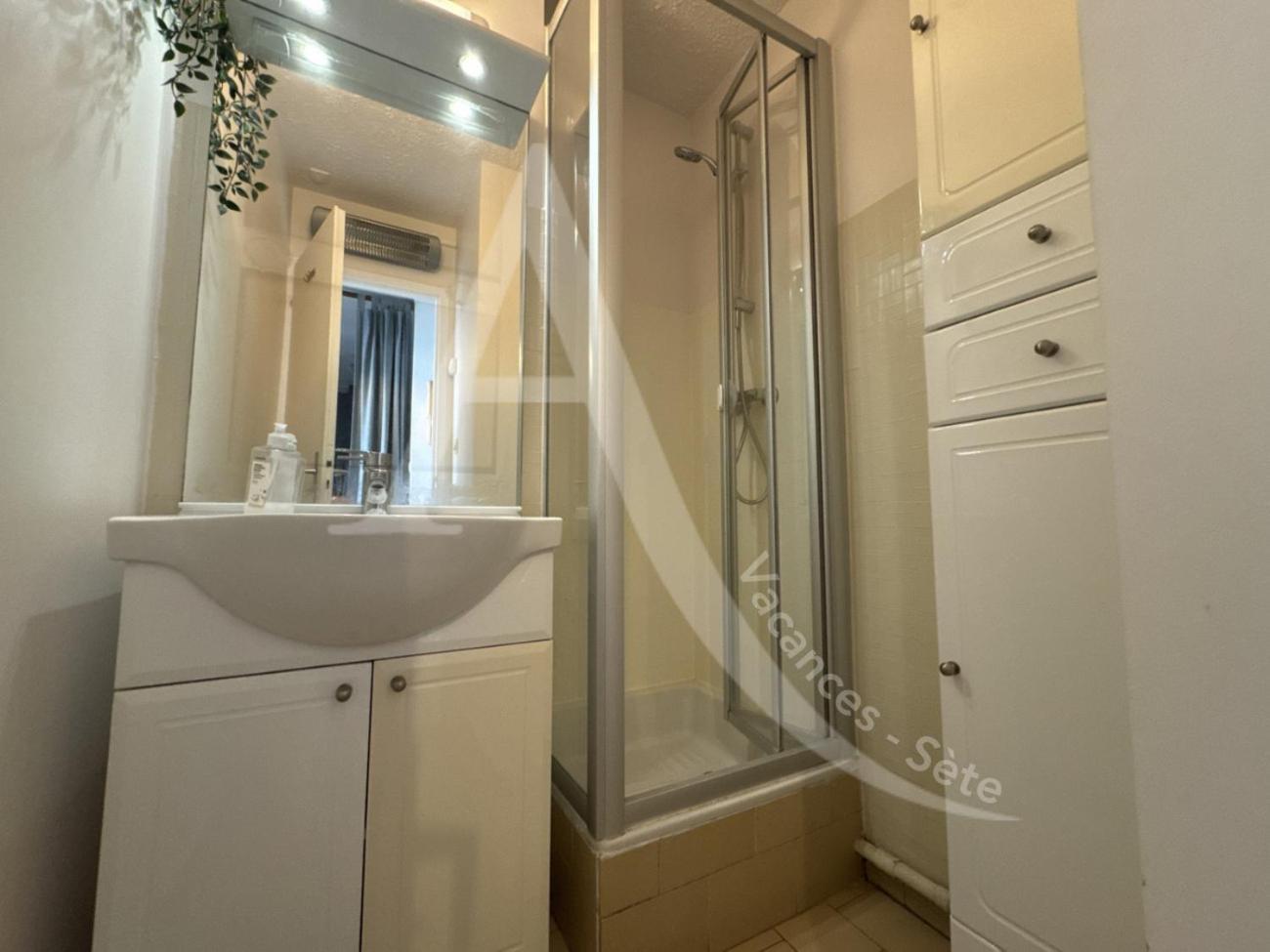 40 M², 1Ere Ligne Mer, Dernier Etage Avec Ascenseur Сет Екстер'єр фото