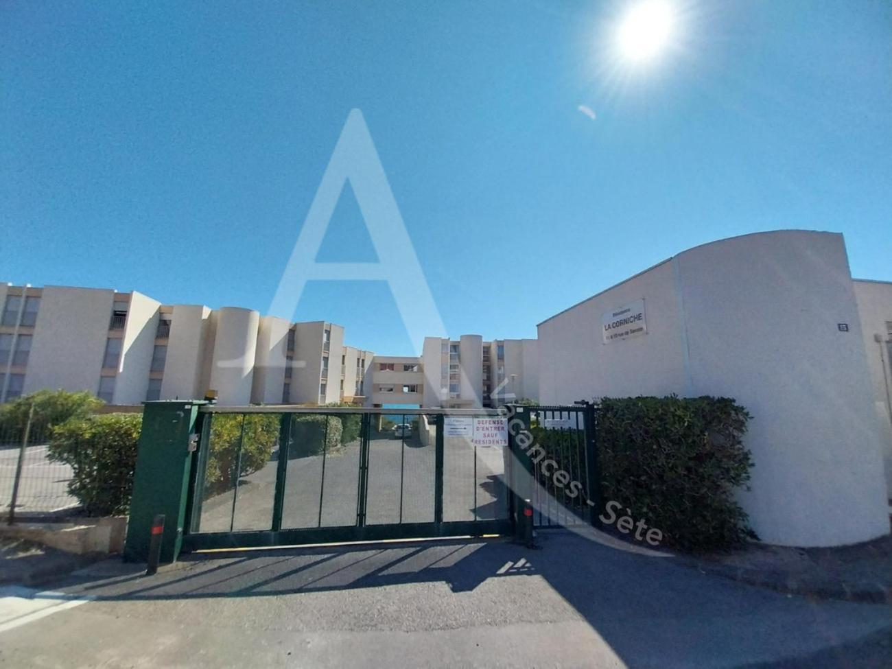 40 M², 1Ere Ligne Mer, Dernier Etage Avec Ascenseur Сет Екстер'єр фото