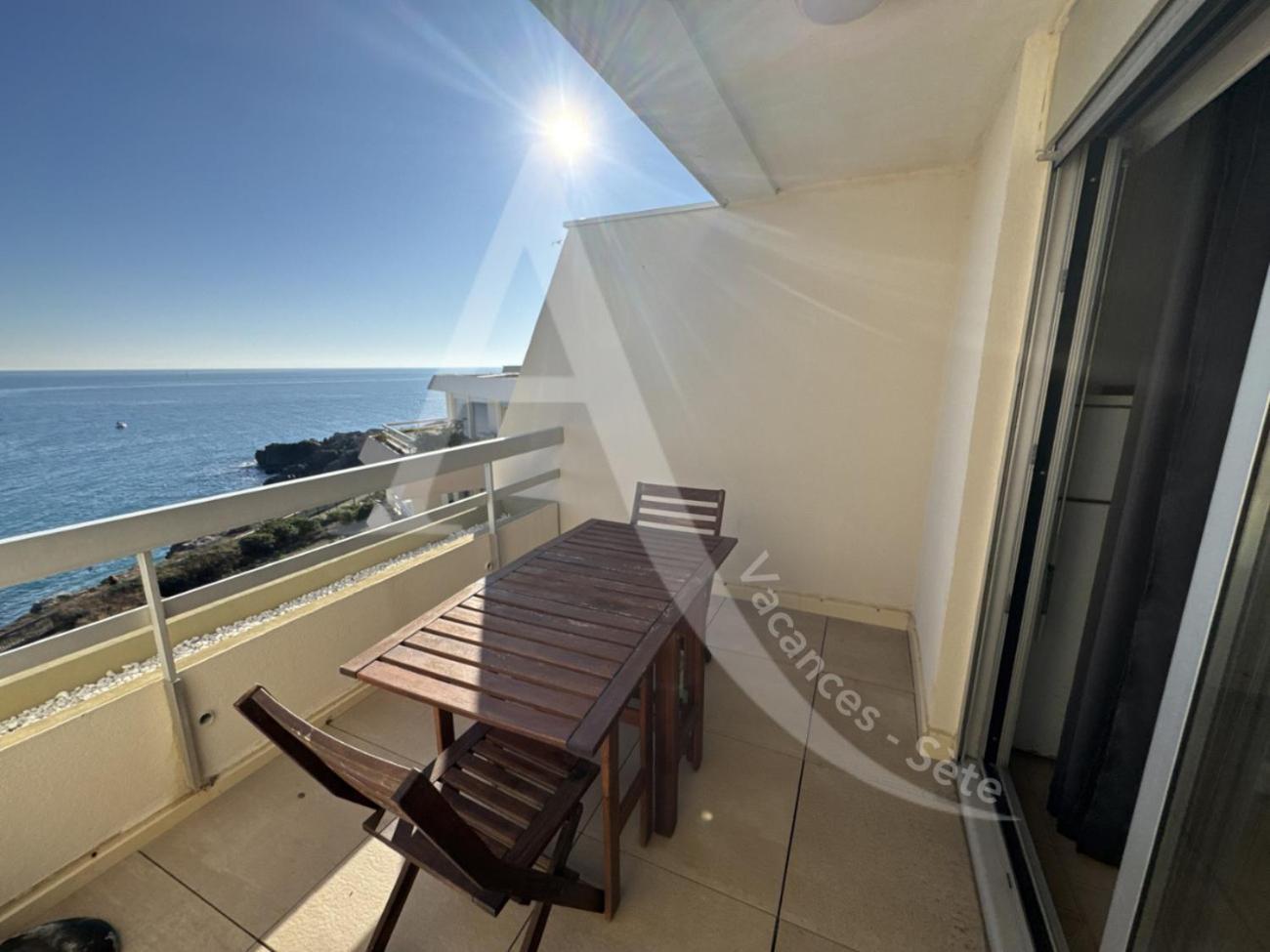 40 M², 1Ere Ligne Mer, Dernier Etage Avec Ascenseur Сет Екстер'єр фото
